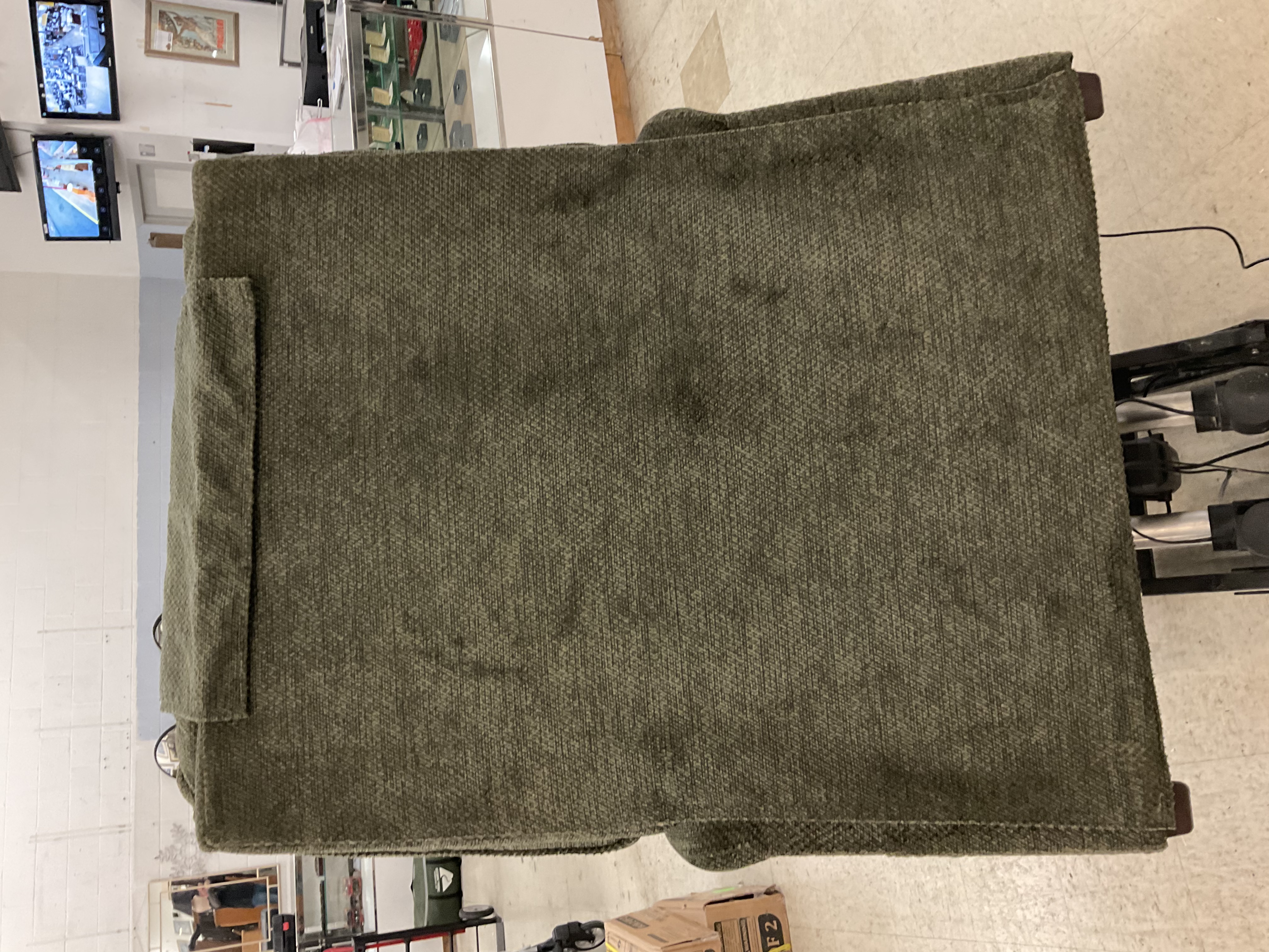 D05F4C97-B1BC-4454-8C91-57179FD9048C